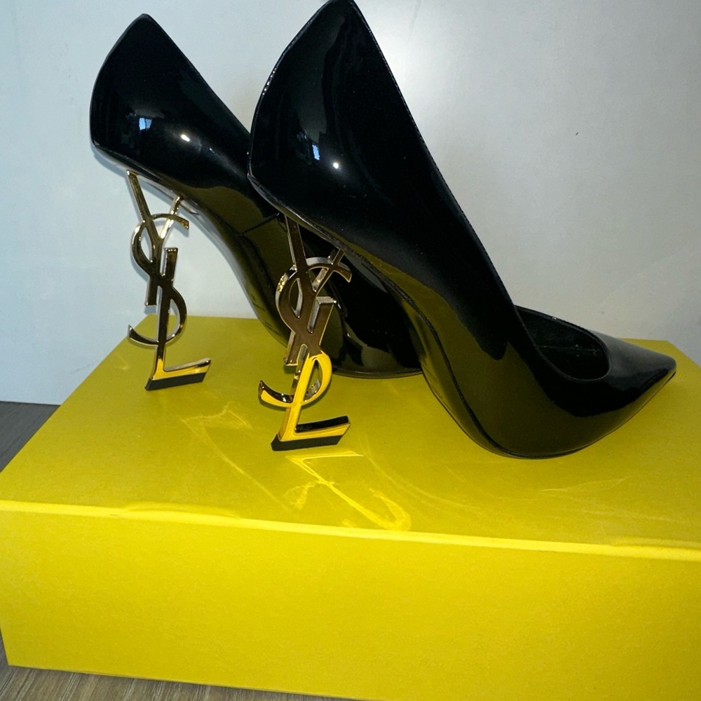 Beautiful YSL opium patent leather
